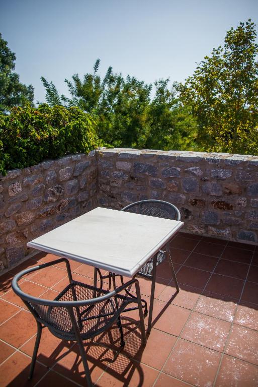 Balkón nebo terasa v ubytování Ktima Petalea