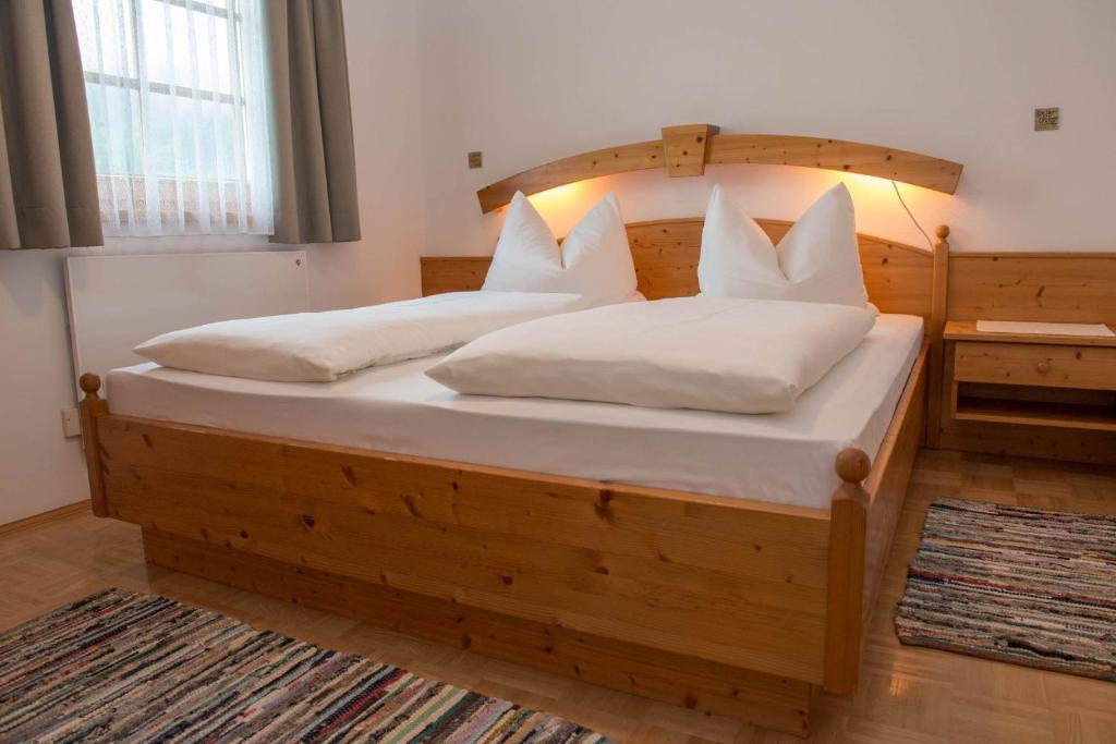 Postel nebo postele na pokoji v ubytování Ferienhaus Franz