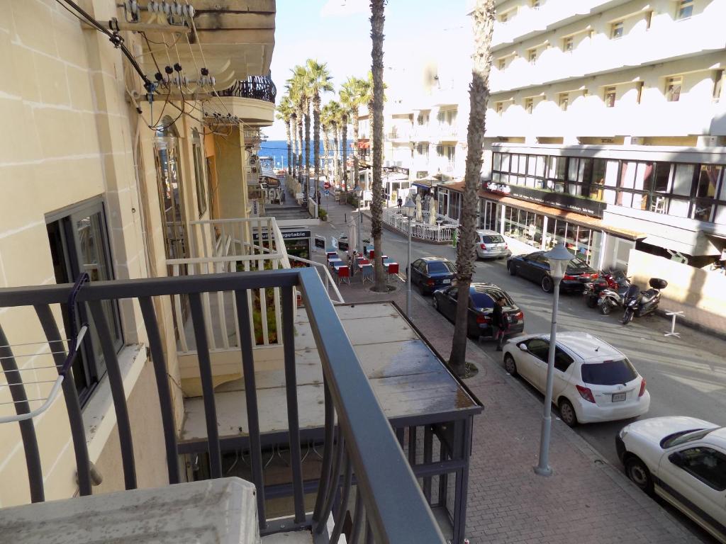 Seabreeze Holiday Guestrooms - 2