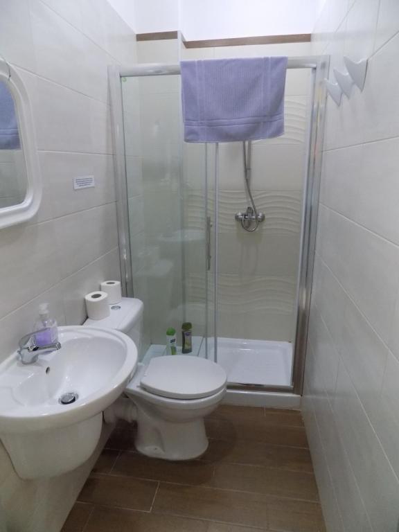 Seabreeze Holiday Guestrooms - 5