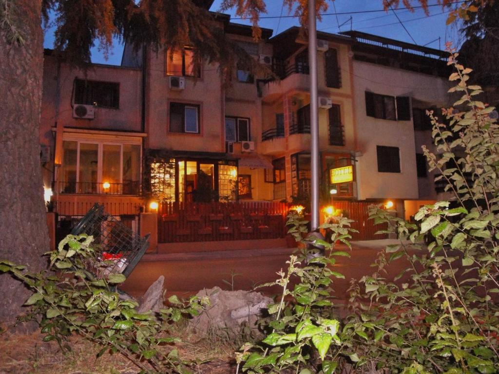 Budova, kde se hotel nachází