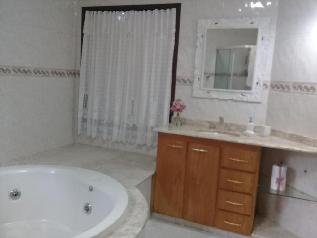  Mansão Adonai nas Cachoeiras de Penedo