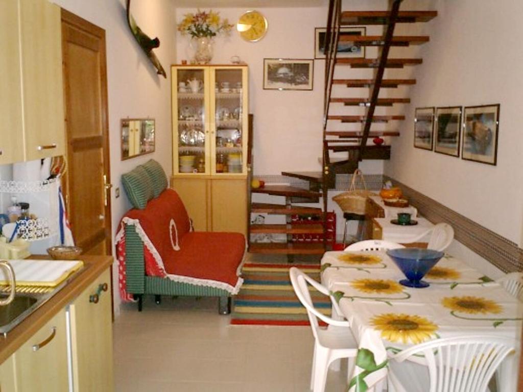 
Area soggiorno di Apartment with 2 bedrooms in Villasimius with balcony
