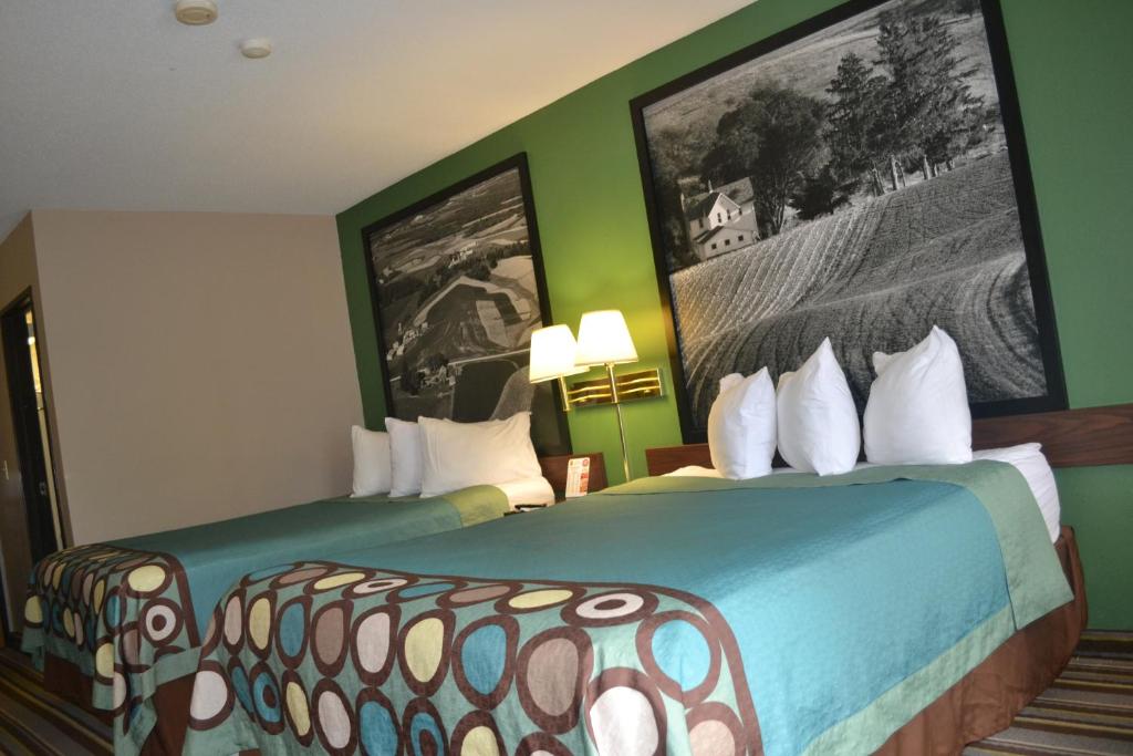 Super 8 by Wyndham Germantown/Milwaukee - Habitación Con 2 Camas Grandes - No Fumadores