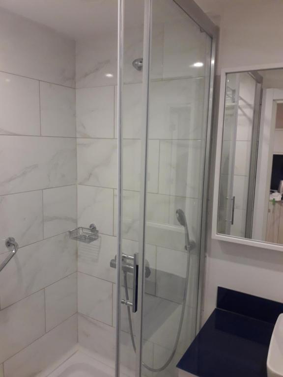 Twins tower orbi city - Apartamento De Dos Dormitorios