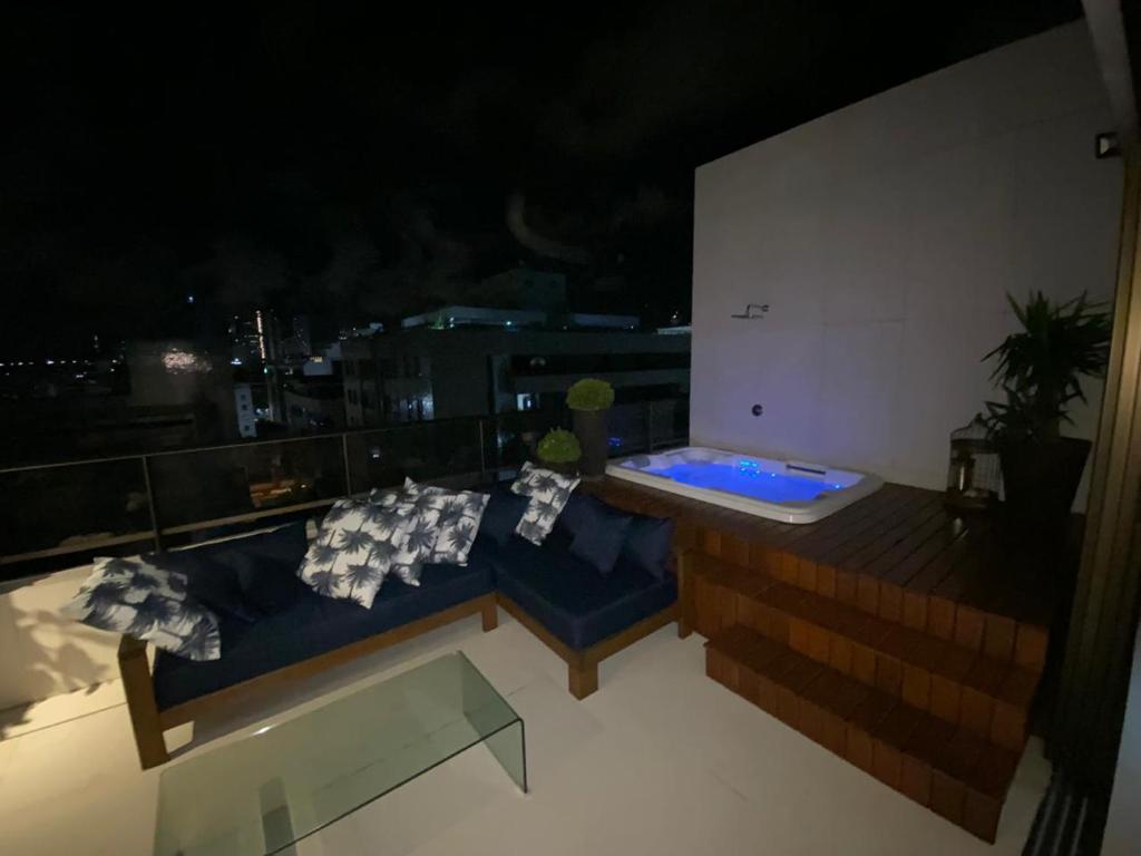  Linda Cobertura - Com Churrasqueira + Jacuzzi. Holandas Prime.