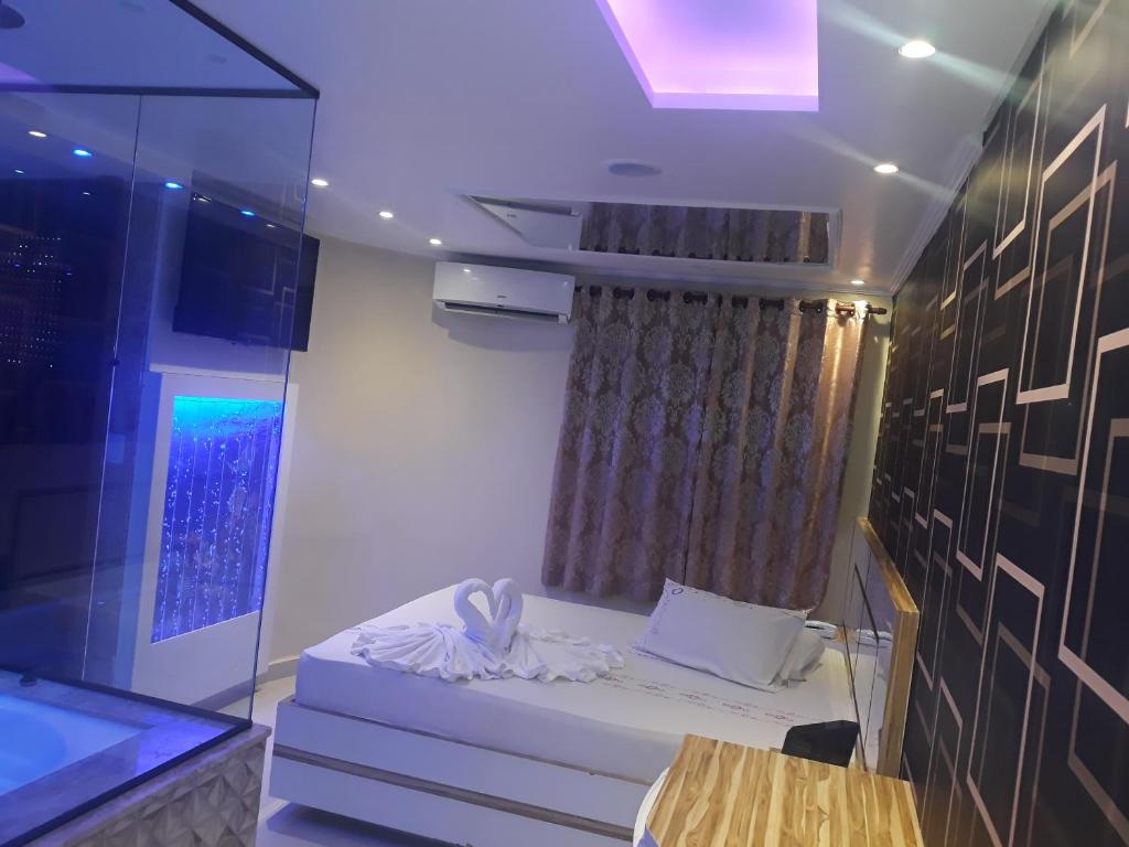  Motel Las Brisas