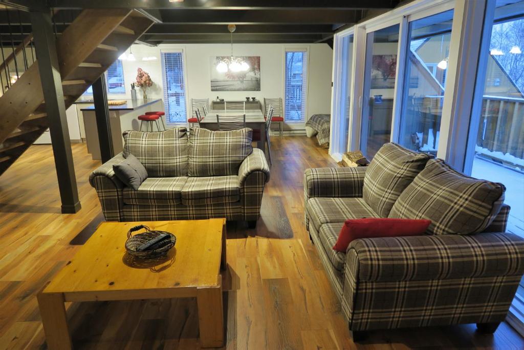 Posezení v ubytování Chalet familial du Plateau