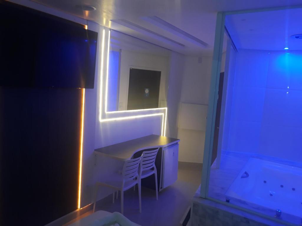  Motel Las Brisas