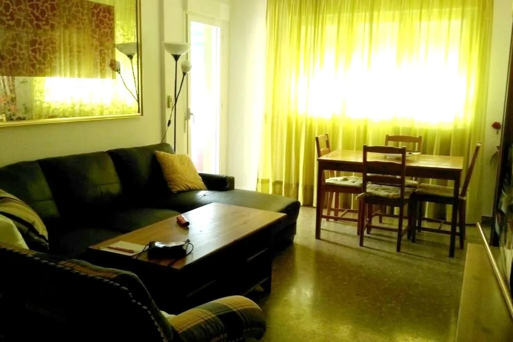 Apartment with 4 bedrooms in Malaga with WiFi, Malaga, Spain