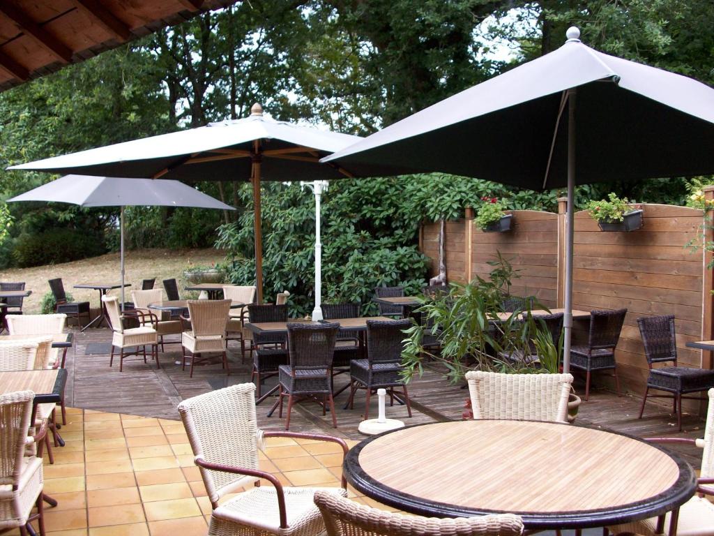 Zahrada ubytování Best Western Auray le Loch
