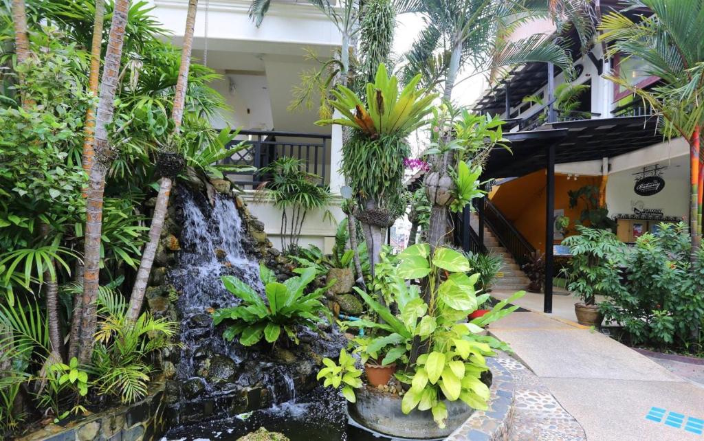 Zahrada ubytování Deevana Patong Resort & Spa