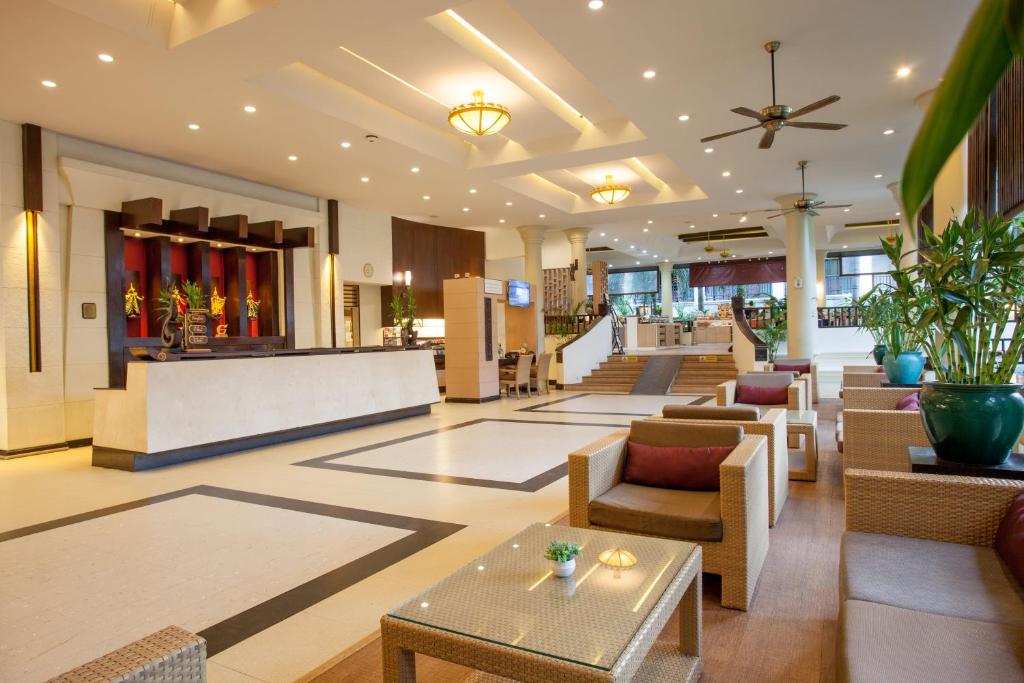 Posezení v ubytování Deevana Patong Resort & Spa