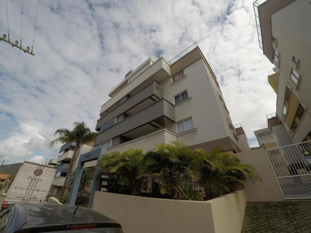  A081 - Recanto do Cardeal Apto com 2 quartos - Bombas