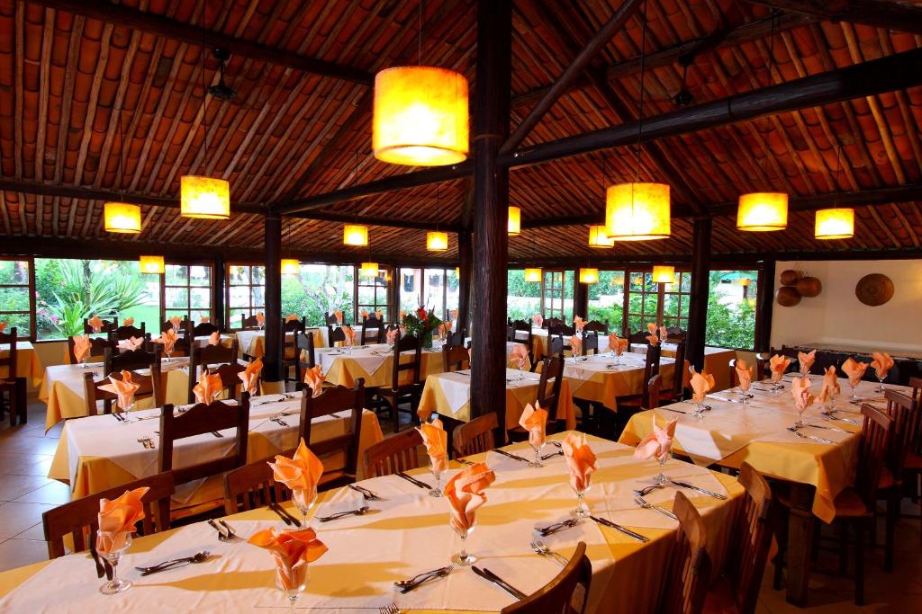 Restaurace v ubytování Canto d Alvorada Hotel Pousada