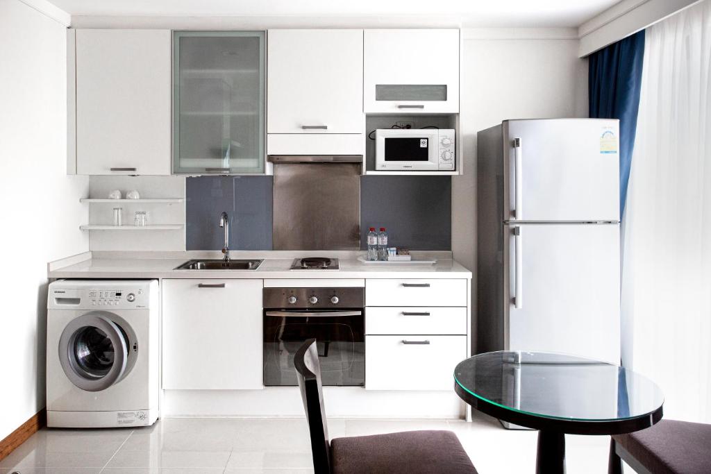 D Varee Montara Thonglor 25 - Resim 3