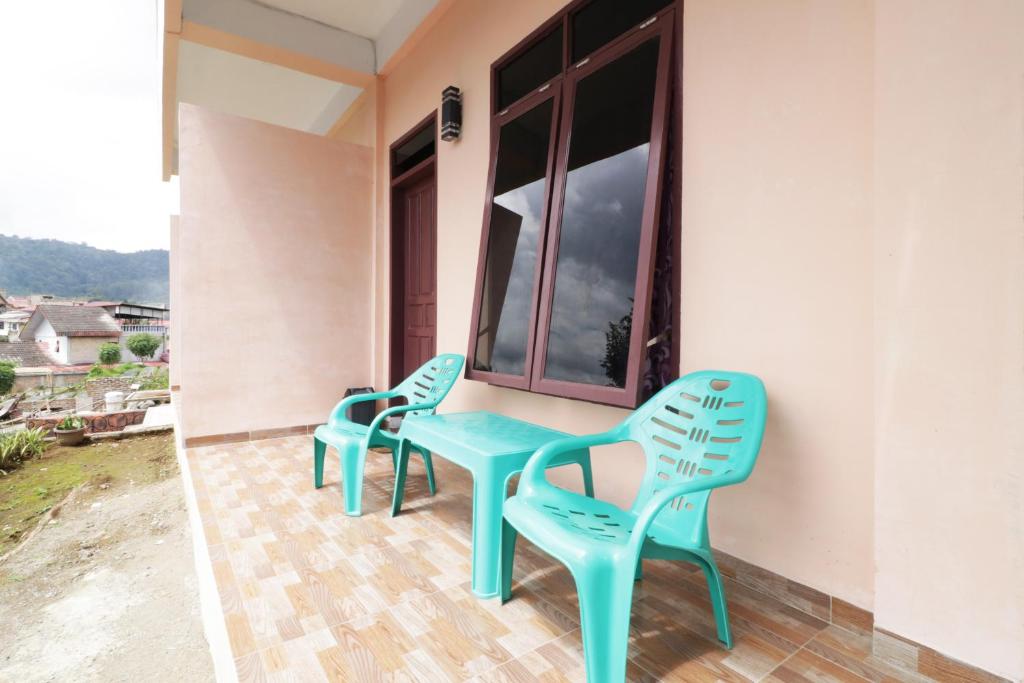 Villa Keluarga Bre Batunanggar - Suite De Deux Chambres