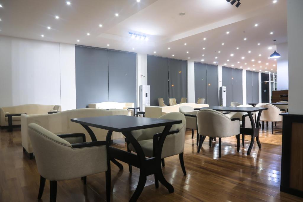 Restaurace v ubytování BON Hotel Ikeja Residence