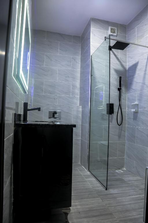 Koupelna v ubytování BON Hotel Ikeja Residence