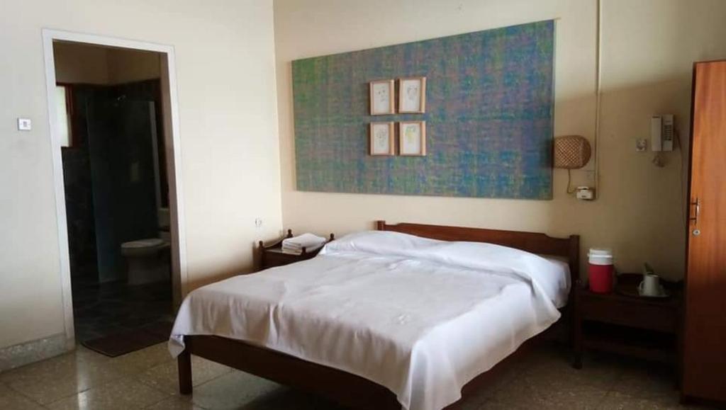 Bunga Ayu Seaside Resort - Deluxe Double Room With Sea View