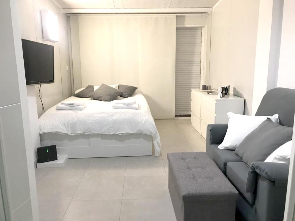One bedroom appartement with wifi at Valencia, Valencia ...