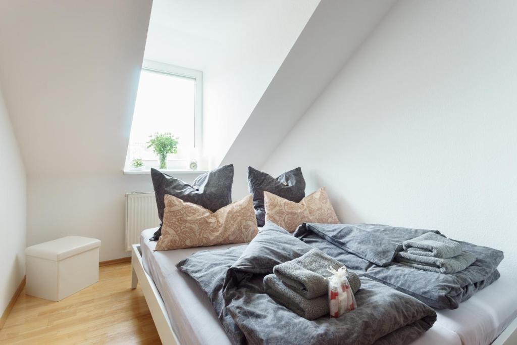 Wohnung mit Blick auf die Zitadelle Petersberg - 3 Zimmer - 12