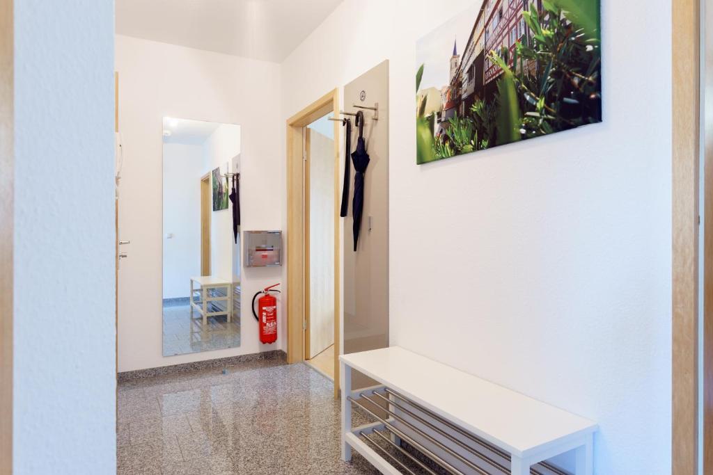 Wohnung mit Blick auf die Zitadelle Petersberg - 3 Zimmer - 9