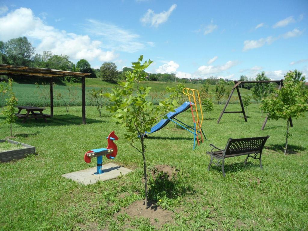 Herní místnost nebo prostor pro děti v ubytování Agriturismo Isorella