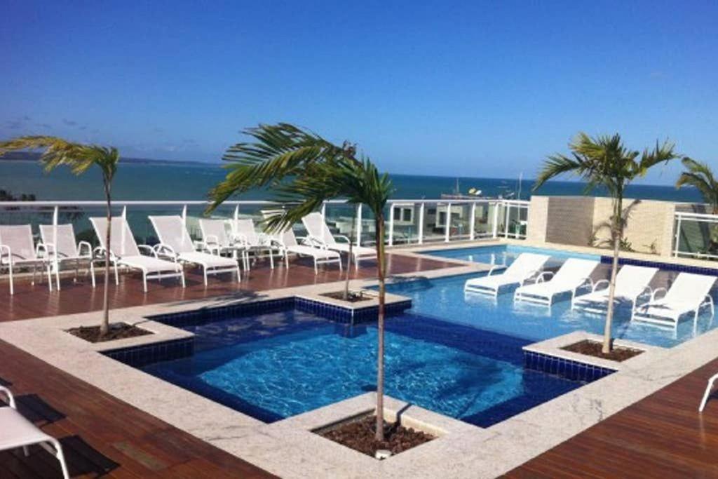  Conforto e ótima localização na Jatiúca