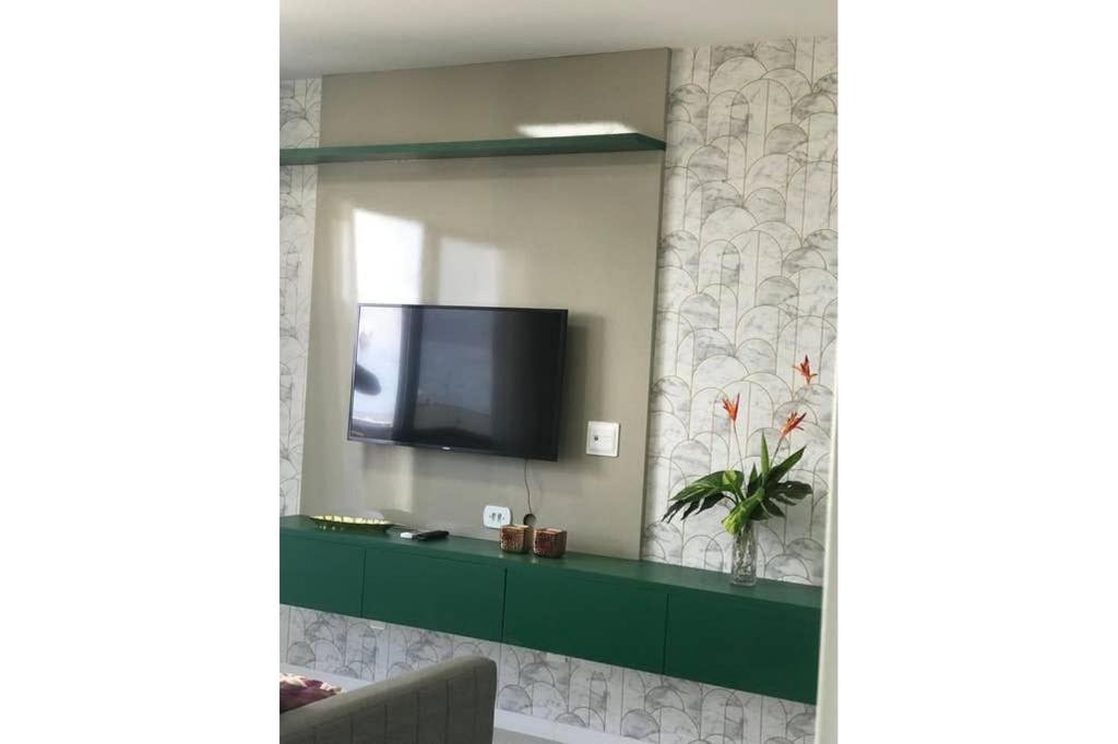  Studio em excelente localização e vista para o mar
