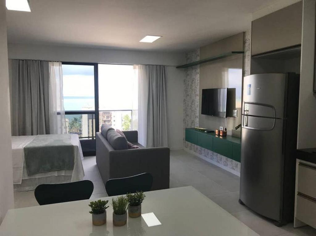  Studio em excelente localização e vista para o mar