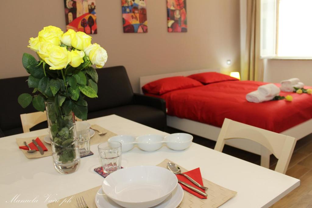 SEAFRONT APARTMENT SALERNO - 