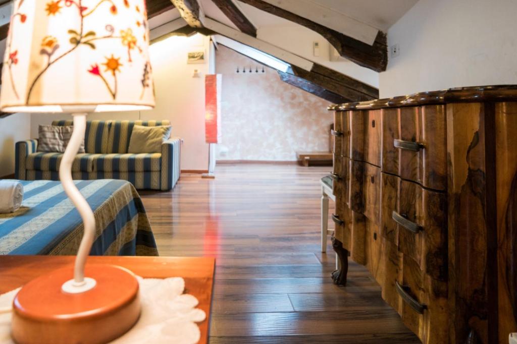 Corte Canal Venice - Family Room With Private Bathroom