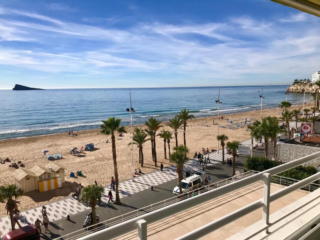 COBLANCA LEVANTE BEACH SEAFRONT, Benidorm – Bijgewerkte ...