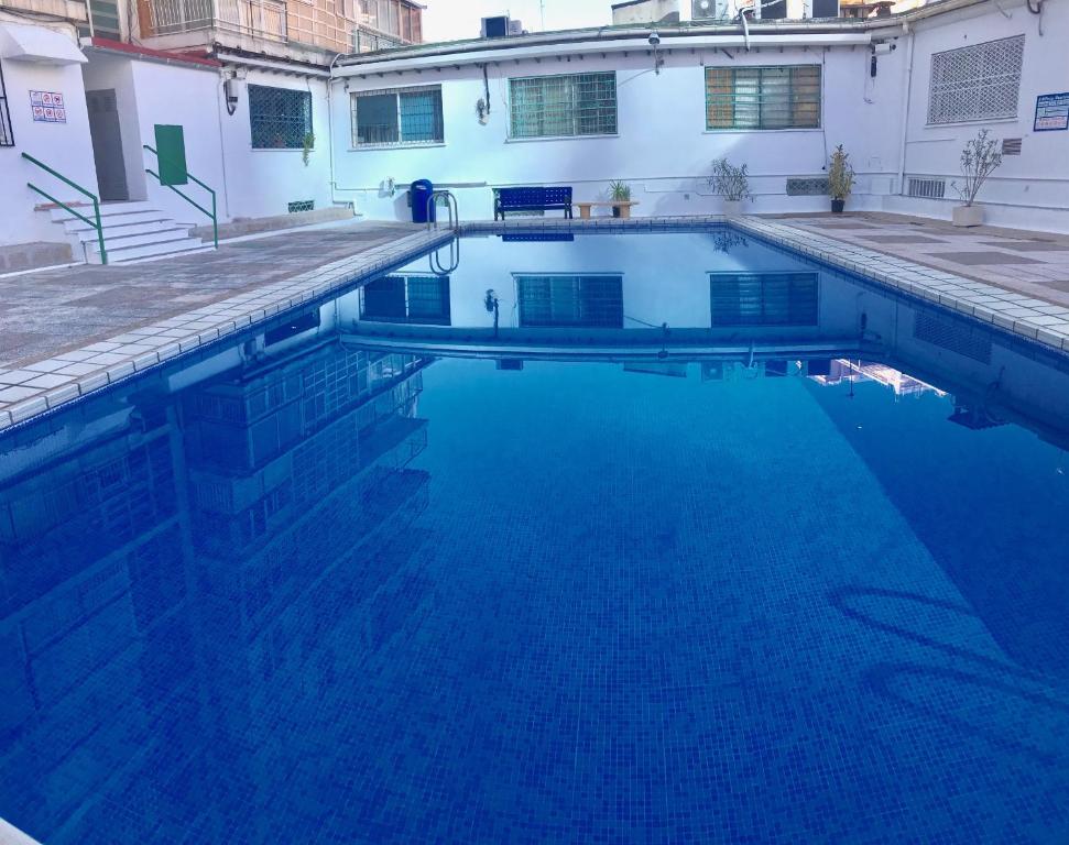 BEATRIZ APARTMENT LEVANTE BEACH, Benidorm – Bijgewerkte ...