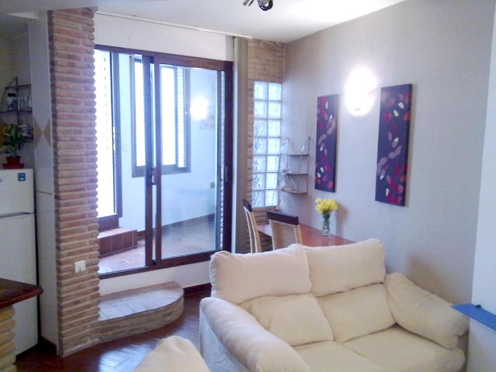 Photo de la galerie de l'établissement 2 bedrooms appartement at Casarabonela, à Casarabonela