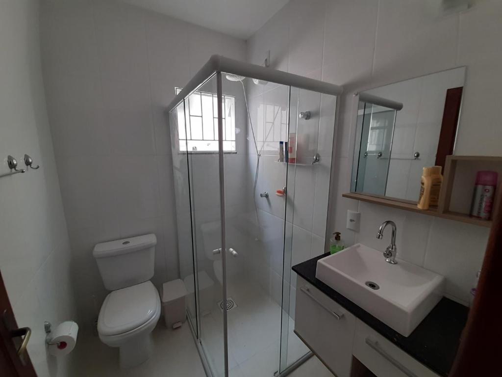  CASA DE PRAIA NA PINHEIRA C/ PISCINA PARA 6 PESSOAS