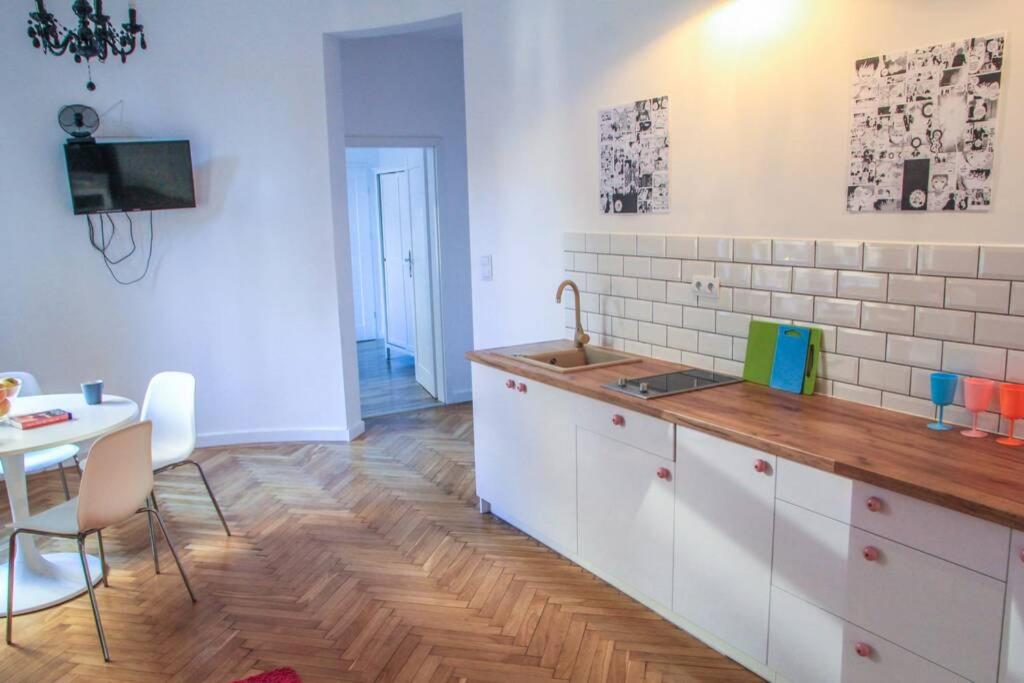 Fotografia z galérie ubytovania Corner 4 Cracow I Old Town I two rooms v Krakove