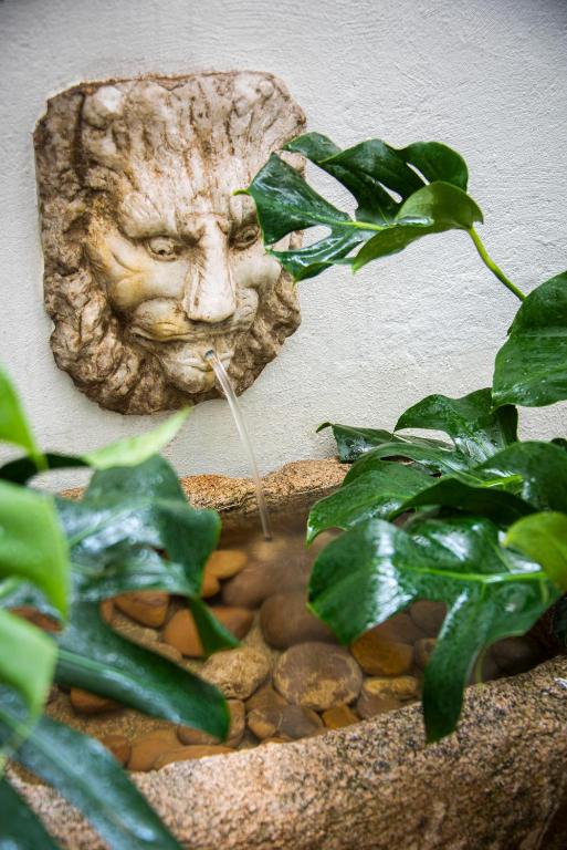 Casa de Triana Luxury Suites by Casa del Poeta - 3