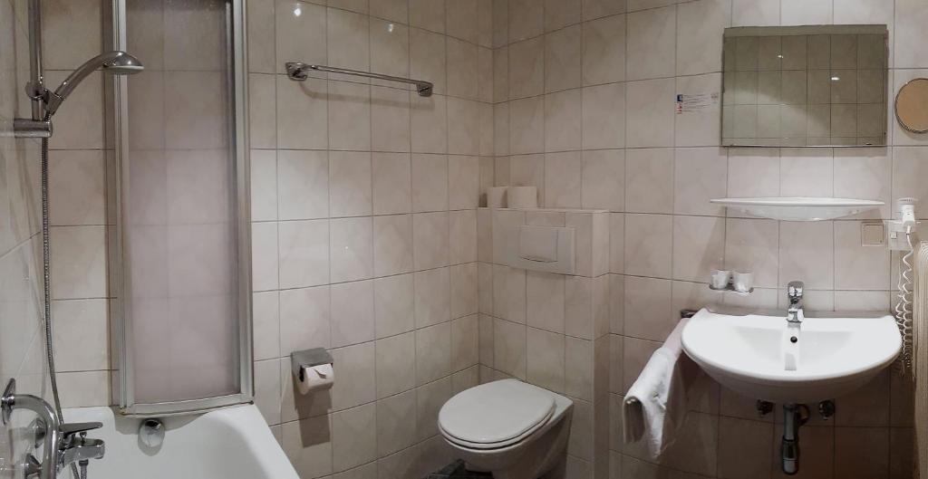 Kúpeľňa v ubytovaní Hotel Post