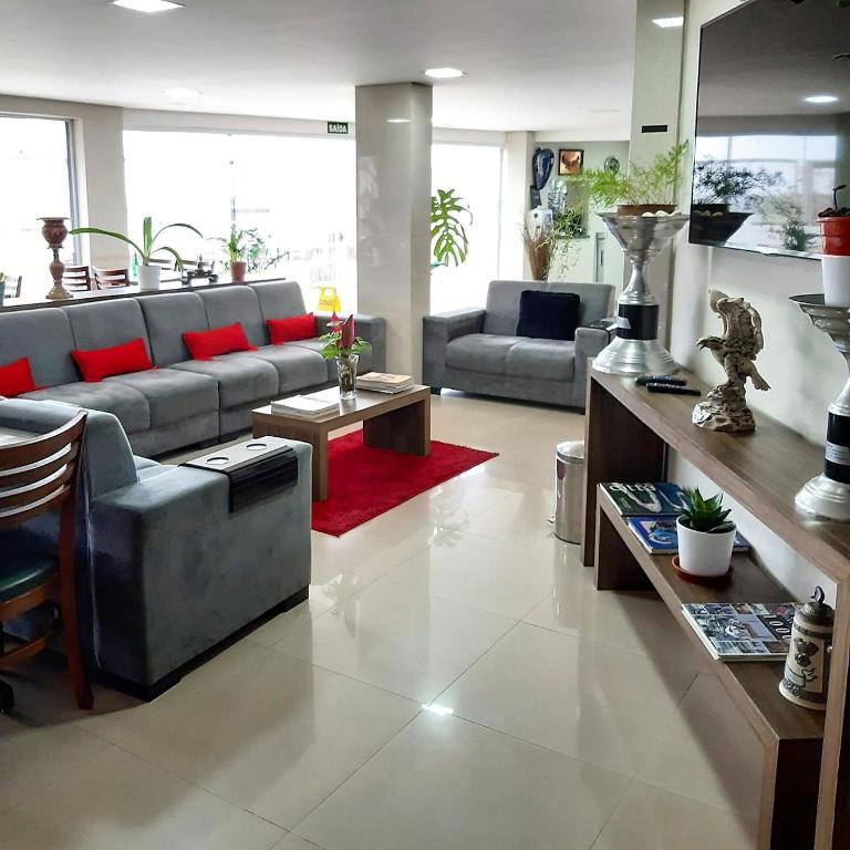  WR Hotel