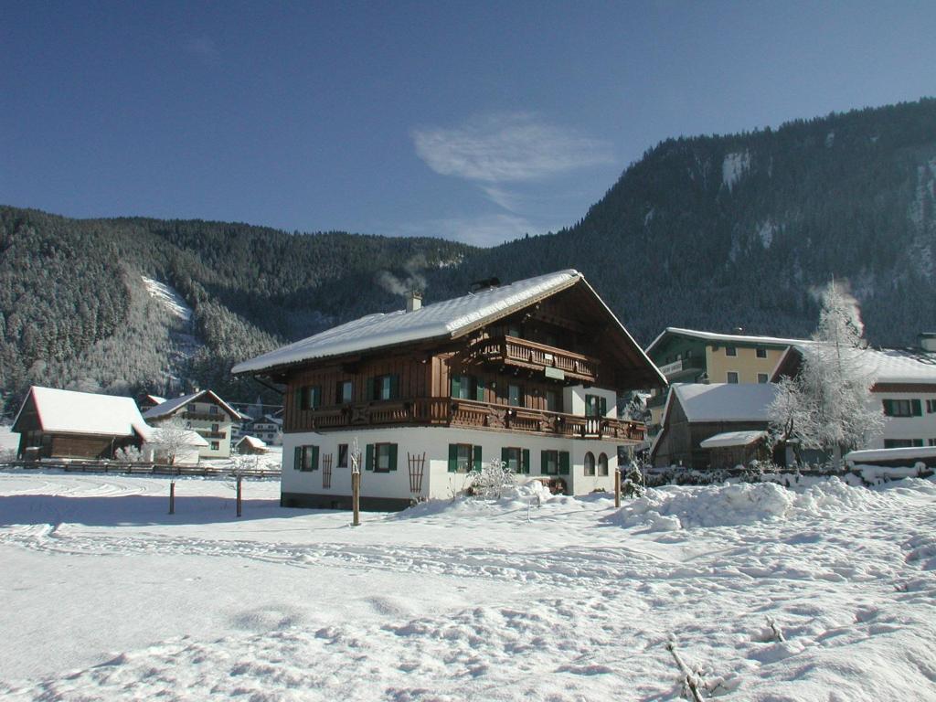 Fotografie z fotogalerie ubytování Ferienwohnung Vierthaler v Gosau