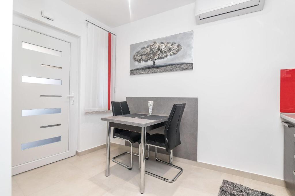 Fotografia z galérie ubytovania Apartments Villa Adore v destinácii Ičići