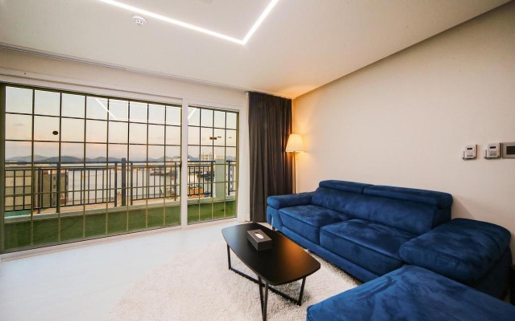 Hotel Pier 48 - 两居室套房与拉面部分