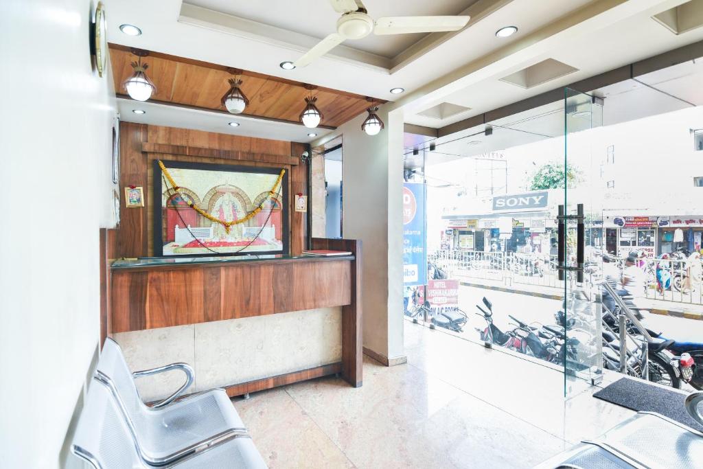 Fotografie z fotogalerie ubytování Sai Vishwakarma Palace v destinaci Širdi