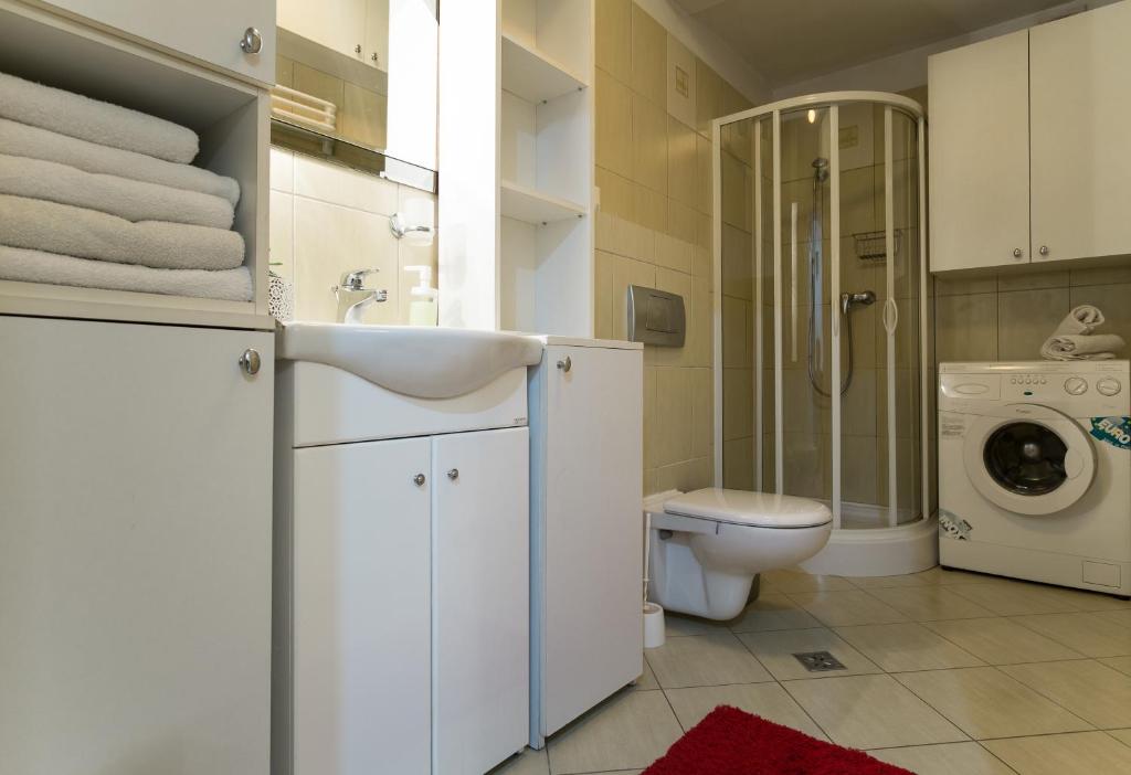 Kúpeľňa v ubytovaní Apartament Promyk Pod Lipkami APARTZAKOP