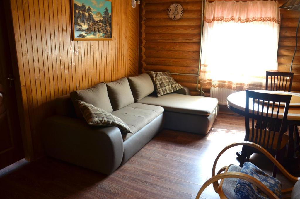 Teremok Guest House - Suite King Con Balcón