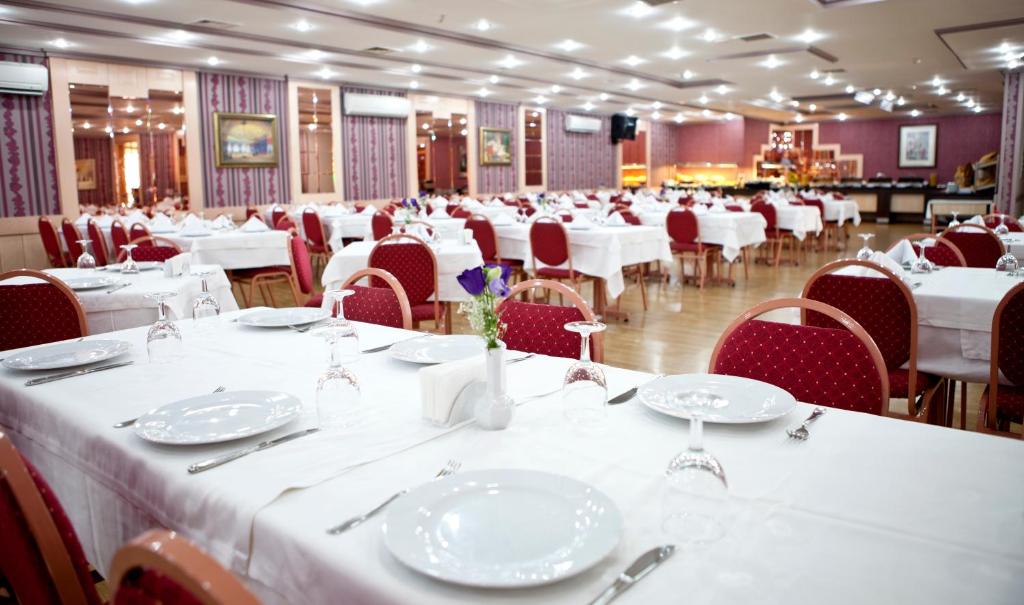 Sergah Hotel