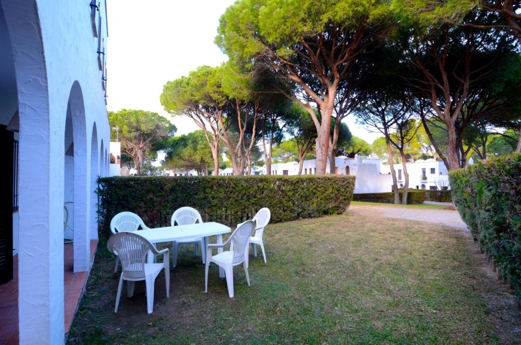 PIVERD DEL GOLF 10 - Three-Bedroom House