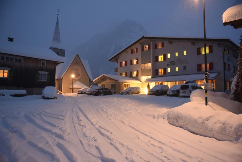 Hotel Gasthof KREUZ v zime